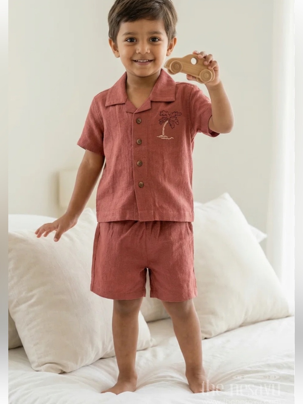 Stitch & Stone toddler boys' 2-piece short and short sleeve shirt matching 2T